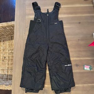 Outdoor Gear 2T snow bibs